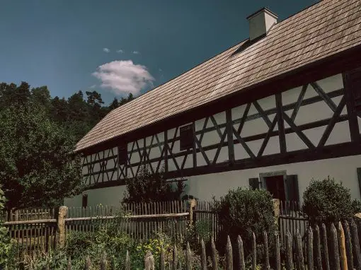 Freilandmuseum Oberpfalz in Neusath-Perschen: Außenaufnahme Sti