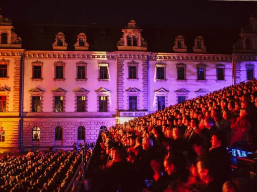 Publikum bei den Schlossfestspielen Regensburg