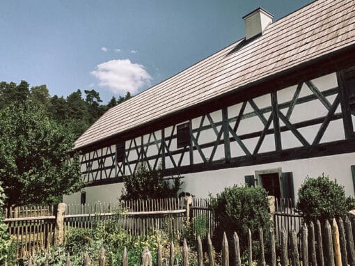 Freilandmuseum Oberpfalz in Neusath-Perschen: Außenaufnahme Sti